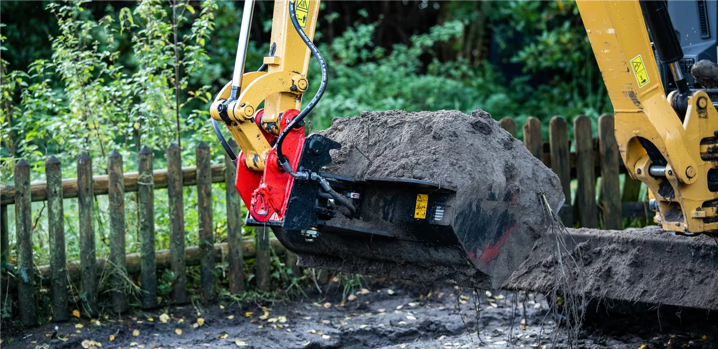 Gartenbau - Bagger